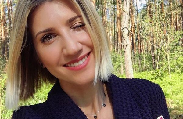 Сможете повторить? Анита Луценко показала упражнения для идеального тела