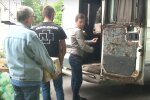 Тернополяне везут на Донбасс детские рисунки, герои ждут: "Дядя, победи Путина"