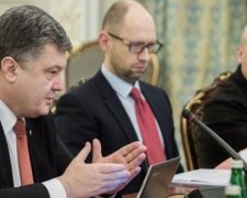 Яценюк і Порошенко посварились через референдум