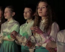 Вчені створили робота-колядника