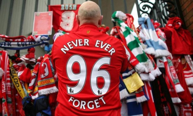 "Ливерпуль" объявил бойкот британскому таблоиду The Sun