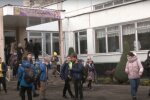 школярі, скріншот з відео
