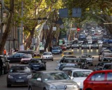 До уваги водіїв: українці починають їздити з європейською швидкістю