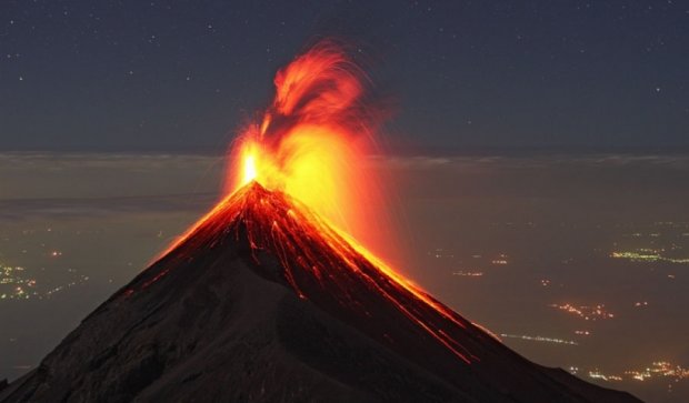 На западе Гватемалы проснулся вулкан