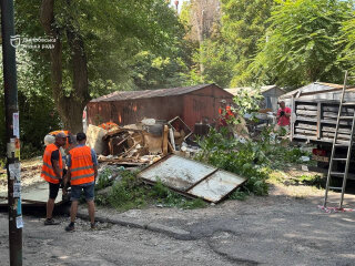Демонтаж гаражів у Дніпрі