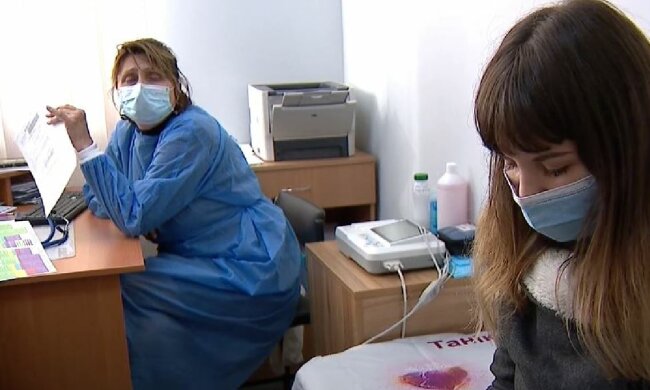 Е-лікарняні, скріншот: YouTube