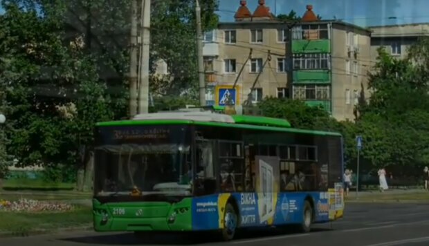 Харківський тролейбус, скріншот з відео