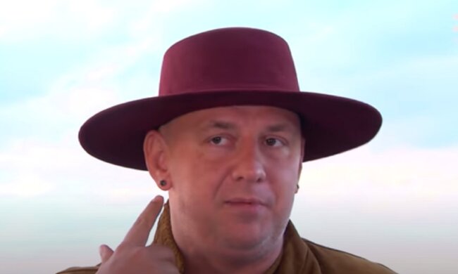 Потап отримав діамантові сережки від шанувальника: "Коштують як автомобіль"