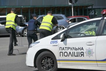 Пропонував п'ять тисяч: у Дніпрі п'яний водій "спокушав" копів провести з ним час у сауні