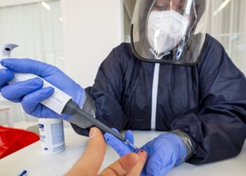 тест на covid-19, иллюстративное фото из свободных источников