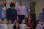 Четвернята відсвяткували перший День народження, кадр з репортажу ТСН: YouTube