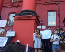 "Сегодня Портнов, завтра – Янукович": протест студентов наконец услышали, радикальное решение принято