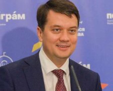 Разумков рассказал, куда девал семейную сеть ломбардов: все дело в жене