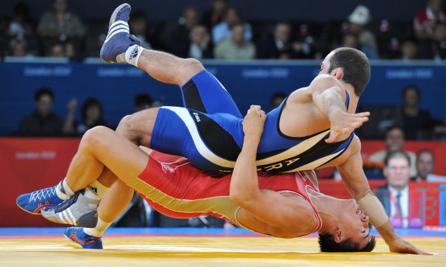 Евро-2019 по вольной борьбе: украинцы сразятся за призовые места