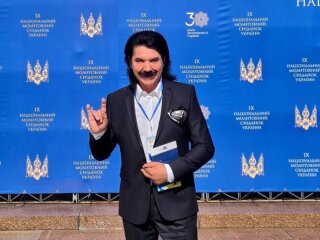 Скрін, Instagram Зібров