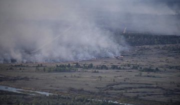 Пожежа в Чорнобилі продовжує поширюватись 