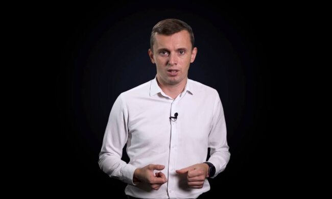 Руслан Бортнік