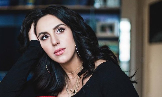 Джамала растрогала историей из детства: исцарапала руки и лицо