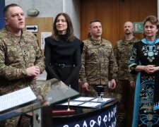 Оберег для железного генерала: в Украине стартовал новый сезон проекта "Вышиванка для Героя"