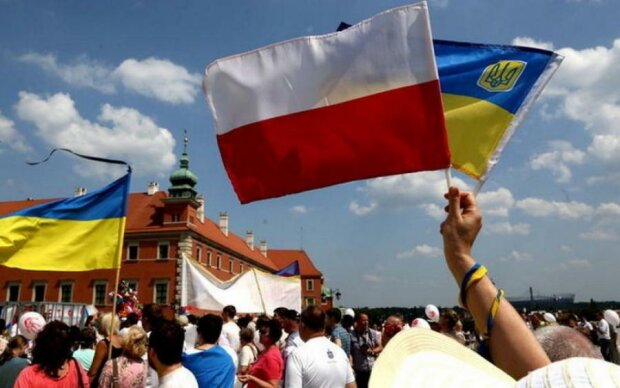Главное за ночь: Польша без заробитчан и всемирный позор Украины