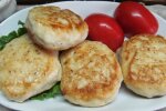 Курячі котлетки без цибулі і яєць - виходять м'які і соковиті