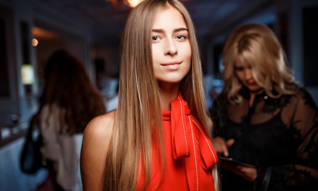 Соню, не ганьби бабусю: внучка Ротару обурила (збудила) мережу оголенням