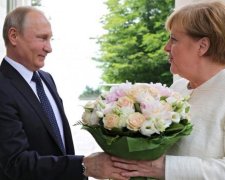 Чий Крим? У розмові Меркель і Путіна помітили тривожну деталь