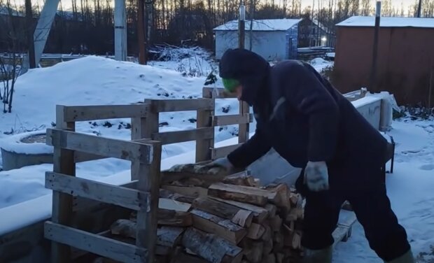 Отопление дровами, кадр из видео