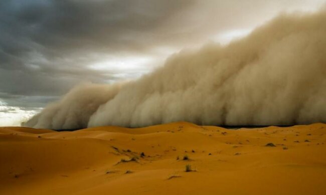 Заложники пустыни: украинцы попали в ловушку на популярном курорте