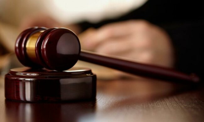 Трьох міліціонерів-хабарників засудили на Миколаївщині