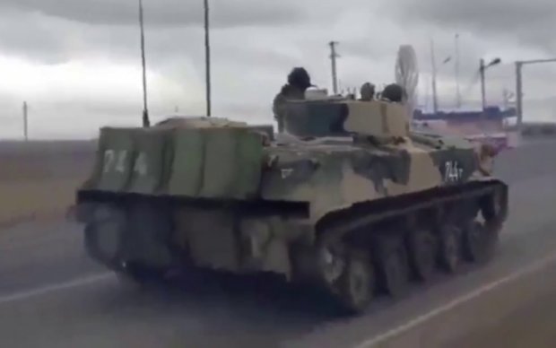Кремль ввел бронетехнику в мятежные районы Дагестана