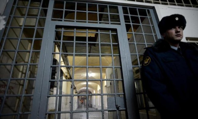 Еще двое украинцев попали в щупальца Кремля
