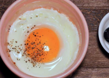 Яичница, кадр из видео