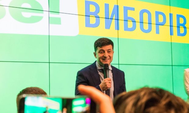 "Собачьи бои": у Зеленского рассказали о "дуэли" с Порошенко