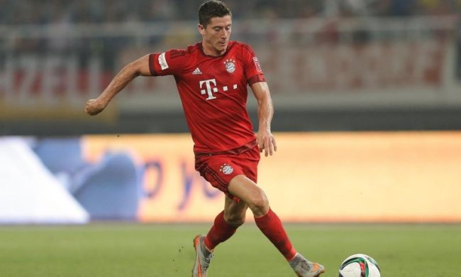 Наче Усик вліпив: Левандовські похвалився фінгалом після матчу з Севільєю