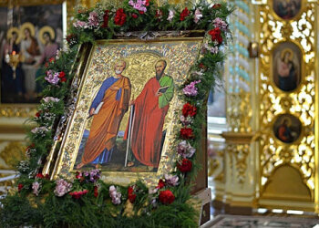 Икона Петра и Павла, скриншот