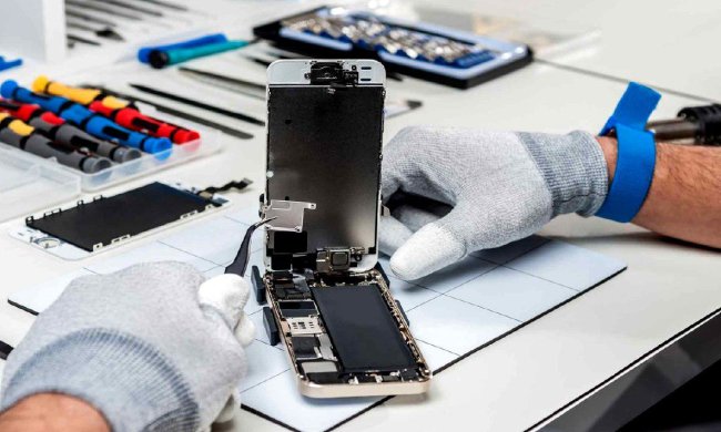 У 2018 році Apple відремонтувала рекордну кількість iPhone, компанія тріщить по швах