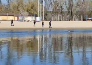 спортсмен на Гідропарку, скріншот з відео