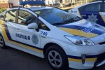 Поліцейські затримали п'яних міліціонерів, які ганяли на службовому авто (відео)