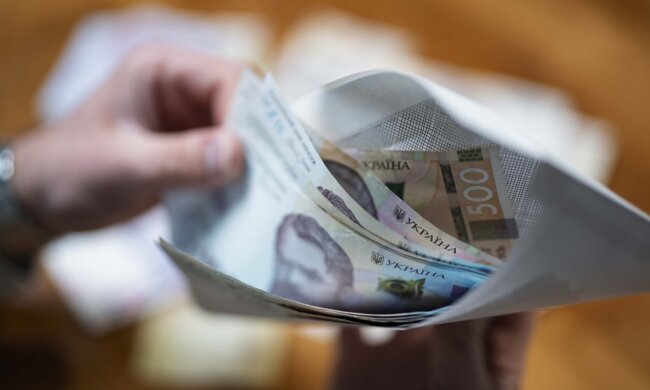 Виплата 19 400 грн на підготовку до зими