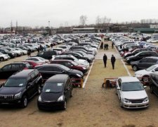 Не роскошь, а средство передвижения: топ-10 самых дешевых автомобилей Украины