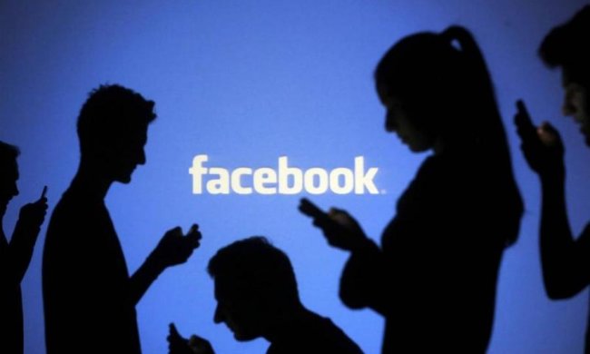 Google та Facebook покарають за "отруюючу пропаганду"
