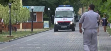 Маленькие днепряне мучаются под капельницами из-за тухлой окрошки - отдых в Кирилловке превратился в ад