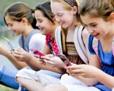 Google в допомогу: чого не вистачає молодим українцям для нормального життя