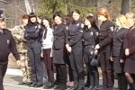 жінки-поліцейські, скріншот з відео