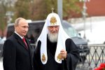 "Почали ближче до Лаври ліпитися": московські попи дали притулок бойовикам, щоб ті їх охороняли