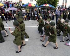 У мережі показали, як росіян привчають до ЦЬОГО з дитинства: фото