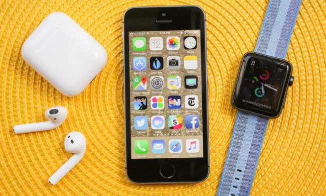 Apple назавжди поховала iPhone з кнопками