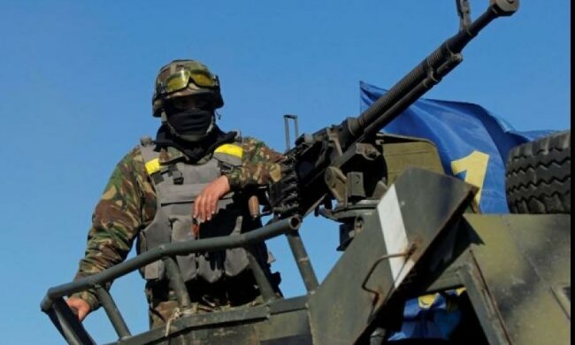 Порошенко привів у бойову готовність війська. Путін скликав Раду безпеки РФ