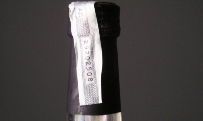 Запровадять нові акцизні марки на сигарети та алкоголь